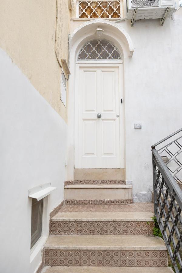 Vivimihome - Appartamento A Capri A Pochi Passi Dalla Piazzetta Exteriör bild